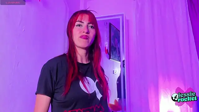 Snapshot of jessierocketx chatting on 10-13-25, 08:53 jessierocketx online show from 10-13-25, 08:53