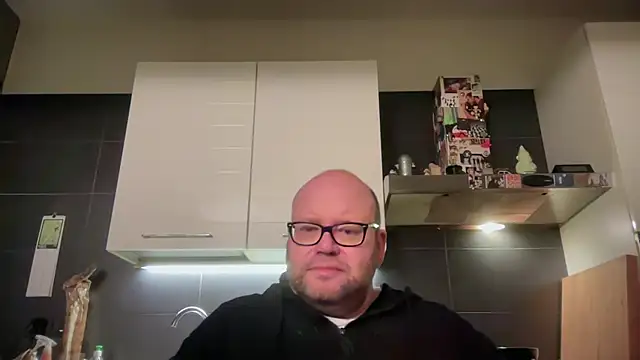 Snapshot of theitalianbear chatting on 03-02-26, 03:52 theitalianbear online show from 03-02-26, 03:52