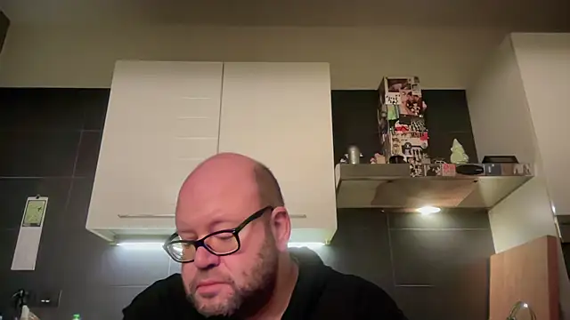 theitalianbear online show from 03-08-26, 02:59