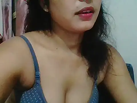 Snapshot of POJA_SHARMAA chatting on 07-31-26, 06:40 POJA SHARMAA online show from 07-31-26, 06:40