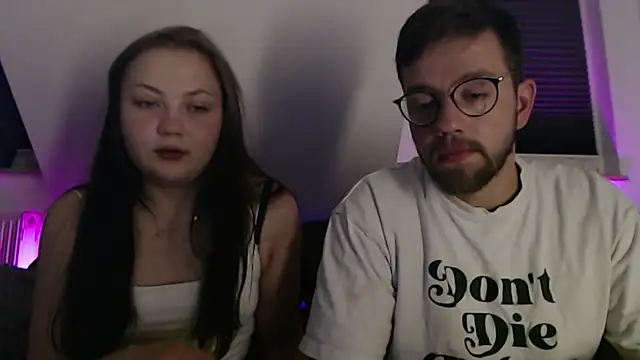 Snapshot of GoodGiirlBaadBooii chatting on 08-03-26, 03:16 GoodGiirlBaadBooii online show from 08-03-26, 03:16