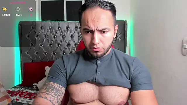 Snapshot of mrloganfuck1 chatting on 06-26-26, 06:29 mrloganfuck1 online show from 06-26-26, 06:29