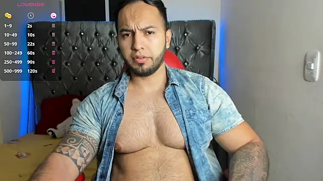 Snapshot of mrloganfuck1 chatting on 08-01-26, 06:23 mrloganfuck1 online show from 08-01-26, 06:23