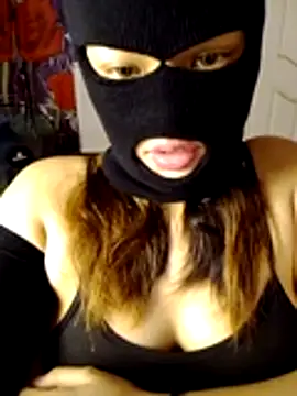 Snapshot of prettymeeeeeee chatting on 08-06-26, 10:50 prettymeeeeeee online show from 08-06-26, 10:50
