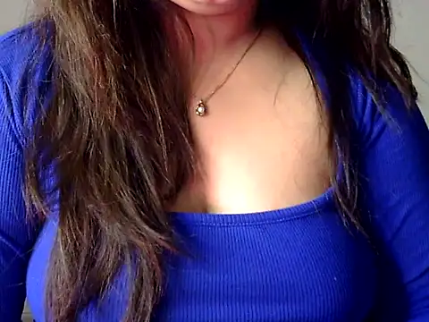 Gujjugirl08 online show from 07-28-26, 08:12