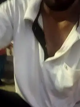Snapshot of hotaman22 chatting on 07-30-26, 03:33 hotaman22 online show from 07-30-26, 03:33