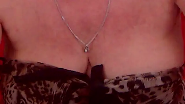 Snapshot of LadyAlana chatting on 02-02-25, 01:23 LadyAlana online show from 02-02-25, 01:23