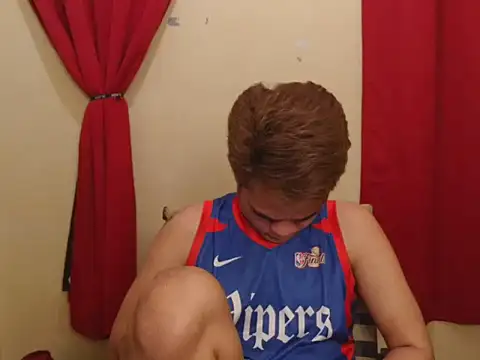 Snapshot of mike_jm chatting on 11-20-25, 10:48 mike jm online show from 11-20-25, 10:48