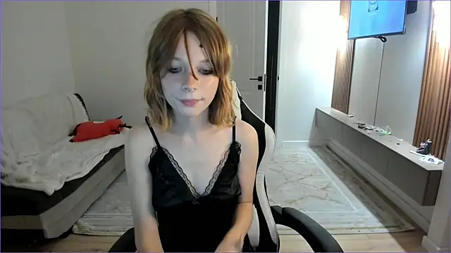 miss mollysally online show from 08-07-26, 01:35