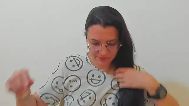 MARILYN GARCIA online show from 12-05-25, 03:41