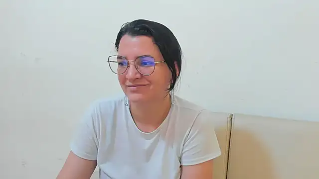 MARILYN GARCIA online show from 01-07-26, 06:21