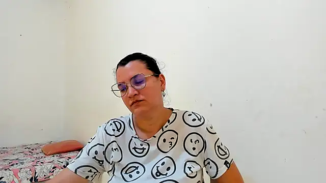 MARILYN GARCIA online show from 06-20-26, 07:27