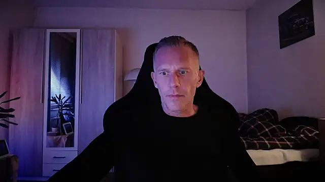 slaveboy2016xh online show from 09-12-25, 08:09