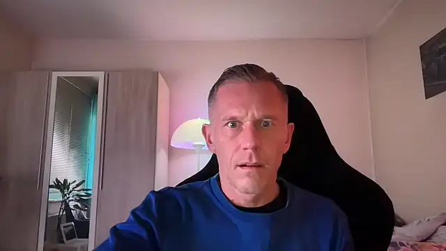 slaveboy2016xh online show from 10-26-25, 03:29