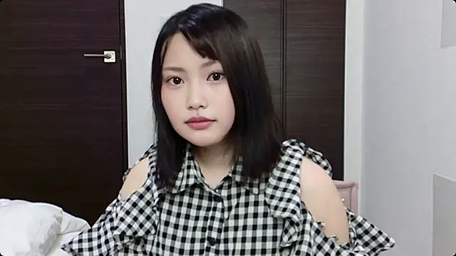 Snapshot of Aoi_04 chatting on 08-09-26, 08:30 Aoi 04 online show from 08-09-26, 08:30