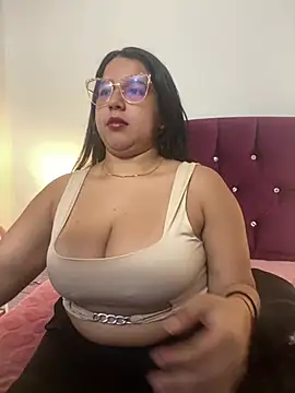 shara  online show from 01-22-25, 03:31