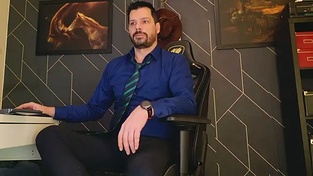 ChrisKox online show from 02-10-25, 02:16