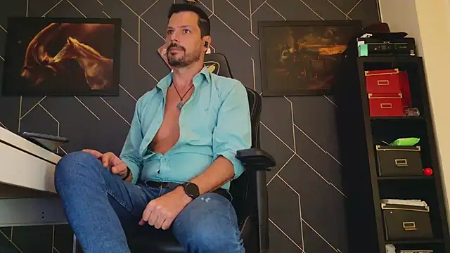 ChrisKox online show from 03-18-25, 08:03