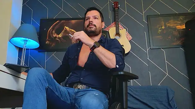 ChrisKox online show from 09-14-25, 01:27