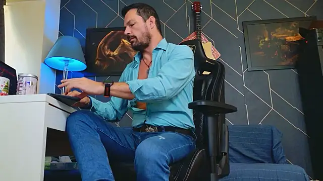 ChrisKox online show from 09-18-25, 06:59