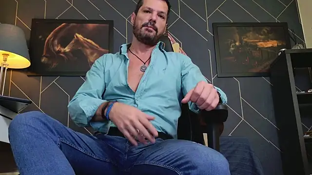 ChrisKox online show from 11-03-25, 02:35