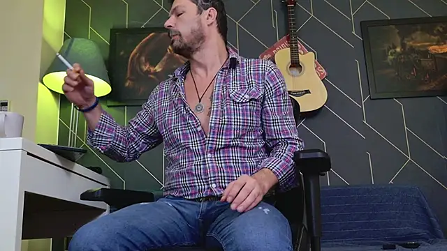 ChrisKox online show from 01-13-26, 03:17