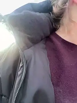 Snapshot of BootyLola chatting on 11-12-25, 03:12 BootyLola online show from 11-12-25, 03:12