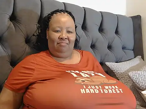 nancy111 online show from 12-01-25, 02:11