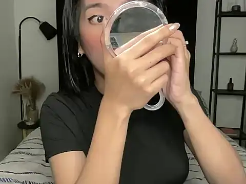 your bianca69 online show from 10-15-25, 12:11