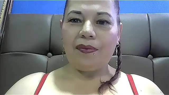Snapshot of paosexy69 chatting on 01-21-25, 02:48 paosexy69 online show from 01-21-25, 02:48