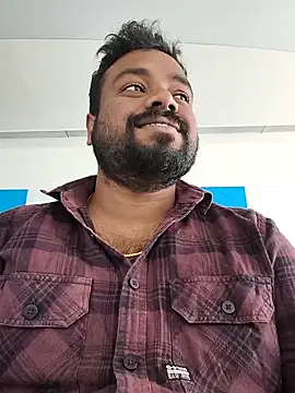 Snapshot of mikki1355 chatting on 03-01-26, 07:54 mikki1355 online show from 03-01-26, 07:54