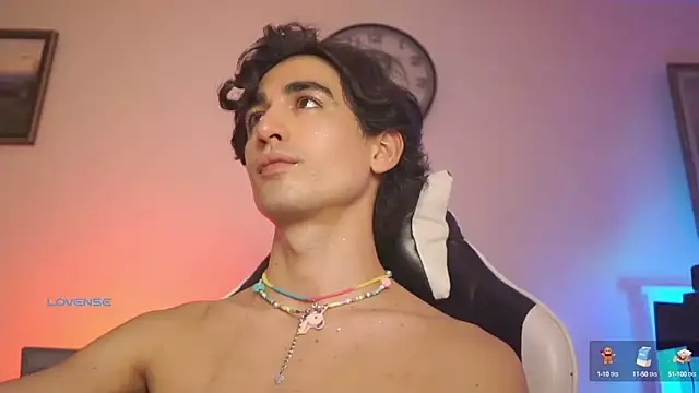 AlanDeNavarre online show from 03-07-25, 01:20