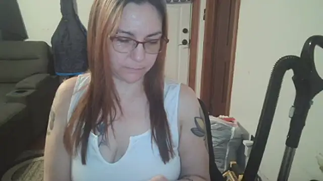 Snapshot of SweetAriesXO chatting on 02-12-26, 01:39 SweetAriesXO online show from 02-12-26, 01:39