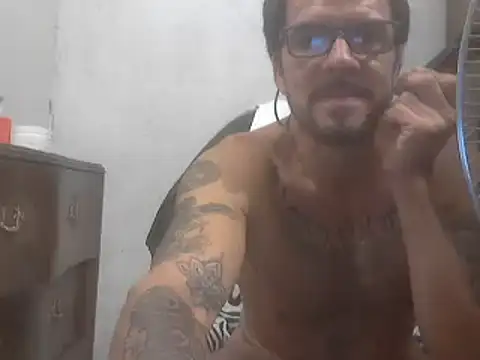 Snapshot of el_principe_hot chatting on 02-28-25, 06:54 el principe hot online show from 02-28-25, 06:54