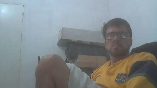 Snapshot of el_principe_hot chatting on 04-19-26, 04:12 el principe hot online show from 04-19-26, 04:12
