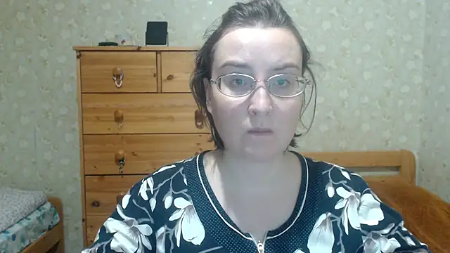 Smart Rose online show from 11-13-25, 04:06