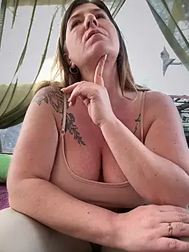 Snapshot of Natali_UA chatting on 03-11-25, 03:12 Natali UA online show from 03-11-25, 03:12