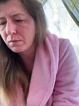 Snapshot of Natali_UA chatting on 03-20-25, 06:52 Natali UA online show from 03-20-25, 06:52