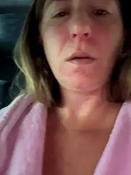 Snapshot of Natali_UA chatting on 09-13-25, 05:07 Natali UA online show from 09-13-25, 05:07