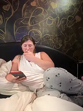 Snapshot of Natali_UA chatting on 09-29-25, 06:02 Natali UA online show from 09-29-25, 06:02