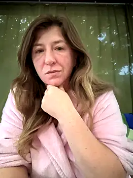 Snapshot of Natali_UA chatting on 10-11-25, 04:33 Natali UA online show from 10-11-25, 04:33