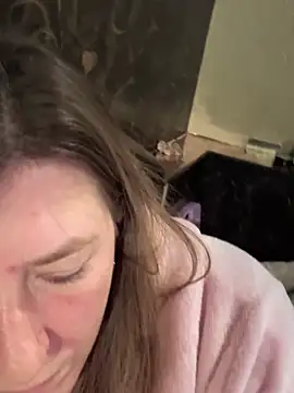 Snapshot of Natali_UA chatting on 10-25-25, 06:35 Natali UA online show from 10-25-25, 06:35