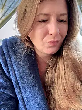 Snapshot of Natali_UA chatting on 11-03-25, 08:04 Natali UA online show from 11-03-25, 08:04