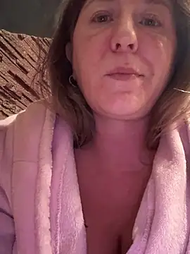 Snapshot of Natali_UA chatting on 11-10-25, 08:19 Natali UA online show from 11-10-25, 08:19