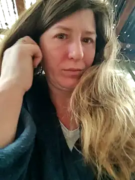 Snapshot of Natali_UA chatting on 11-27-25, 06:04 Natali UA online show from 11-27-25, 06:04