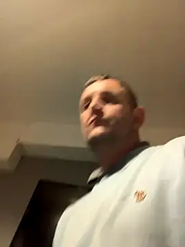 Snapshot of Eddieh2k7 chatting on 11-27-25, 12:13 Eddieh2k7 online show from 11-27-25, 12:13