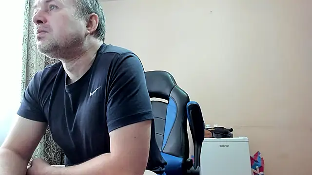 Snapshot of SanFrantsisko chatting on 02-02-26, 09:41 SanFrantsisko online show from 02-02-26, 09:41