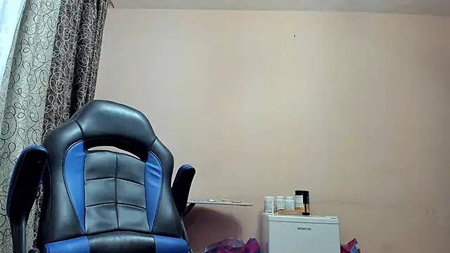 Snapshot of SanFrantsisko chatting on 02-13-26, 10:50 SanFrantsisko online show from 02-13-26, 10:50