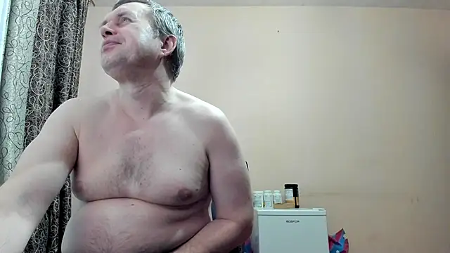 Snapshot of SanFrantsisko chatting on 02-17-26, 10:27 SanFrantsisko online show from 02-17-26, 10:27