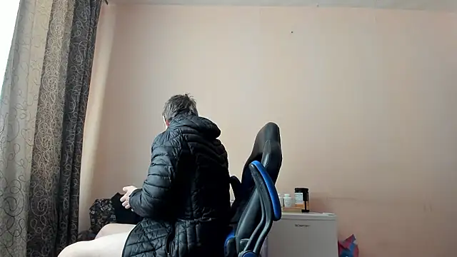 Snapshot of SanFrantsisko chatting on 02-23-26, 10:01 SanFrantsisko online show from 02-23-26, 10:01